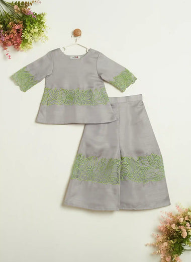 GREY & LIME APPLIQUE SET
