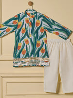 Gulmohar Bloom Kurta Set